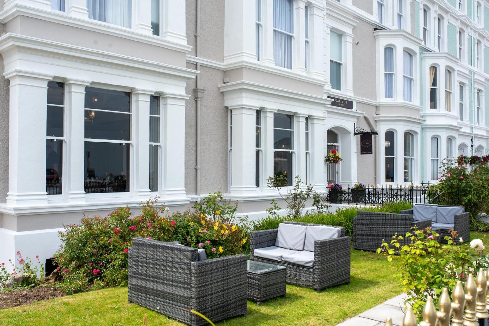 The Cae Mor Hotel Llandudno Extérieur photo